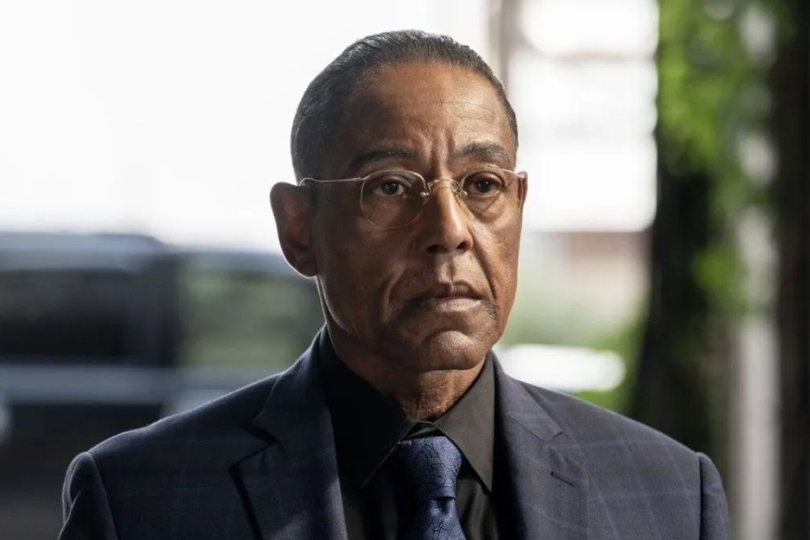 Η αυτοβιογραφία του Τζανκάρλο Εσπoζίτο προκάλεσε πόλεμο προσφορών