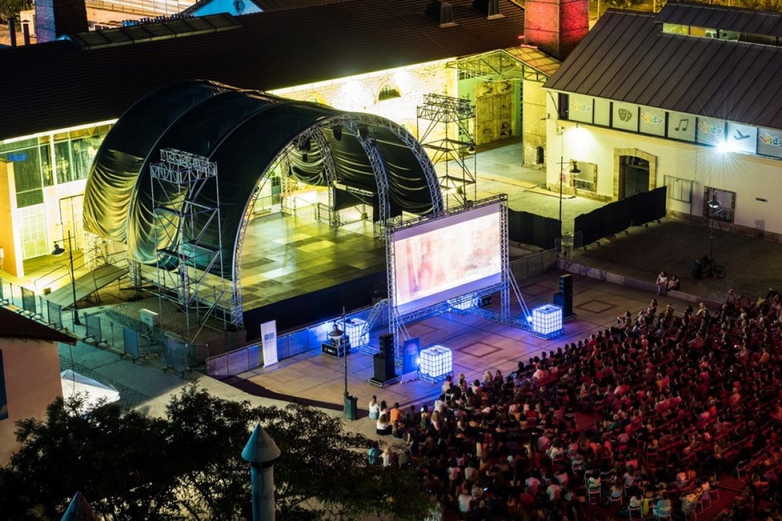 Δωρεάν σινεμά για όλους |  Το Πρόγραμμα του Open Air Film Festival