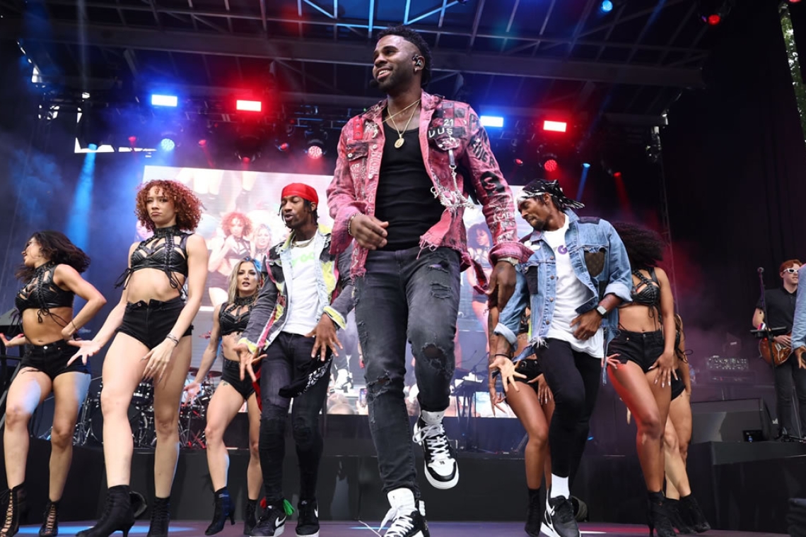 Ο Jason Derulo έρχεται στην Αθήνα για μια συναυλία γεμάτη ενέργεια